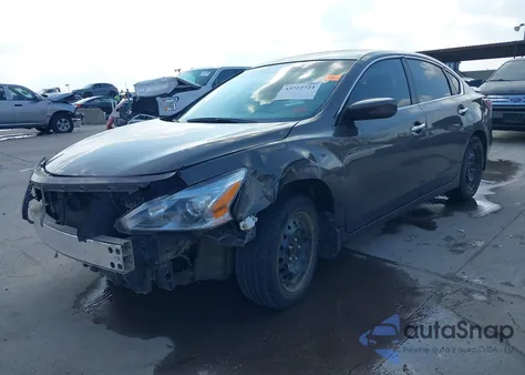 2014 Nissan Altima 2.5 S z USA, uszkodzony, nr VIN 1N4AL3AP4EN382770